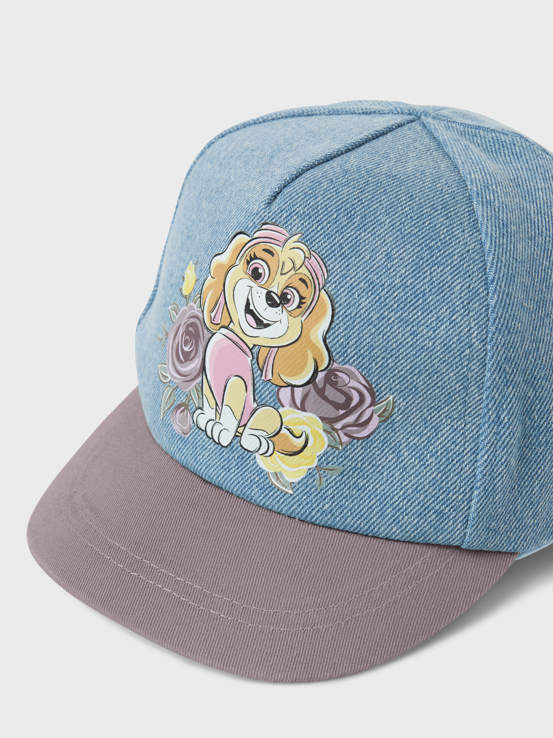 model_shot-front_full